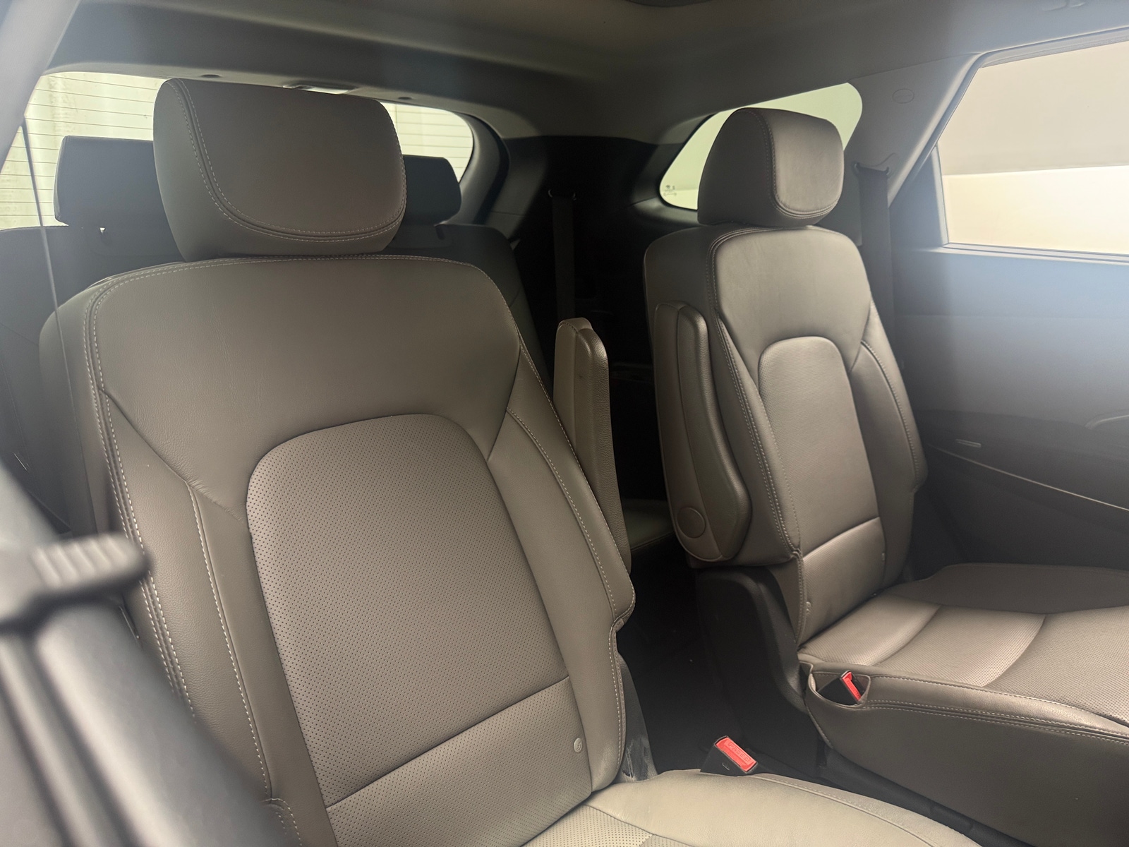 Thumbnail: 2017 Hyundai Santa Fe - 5