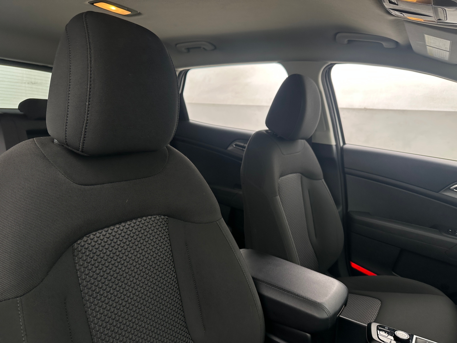 Thumbnail: 2025 Kia Sportage - 2