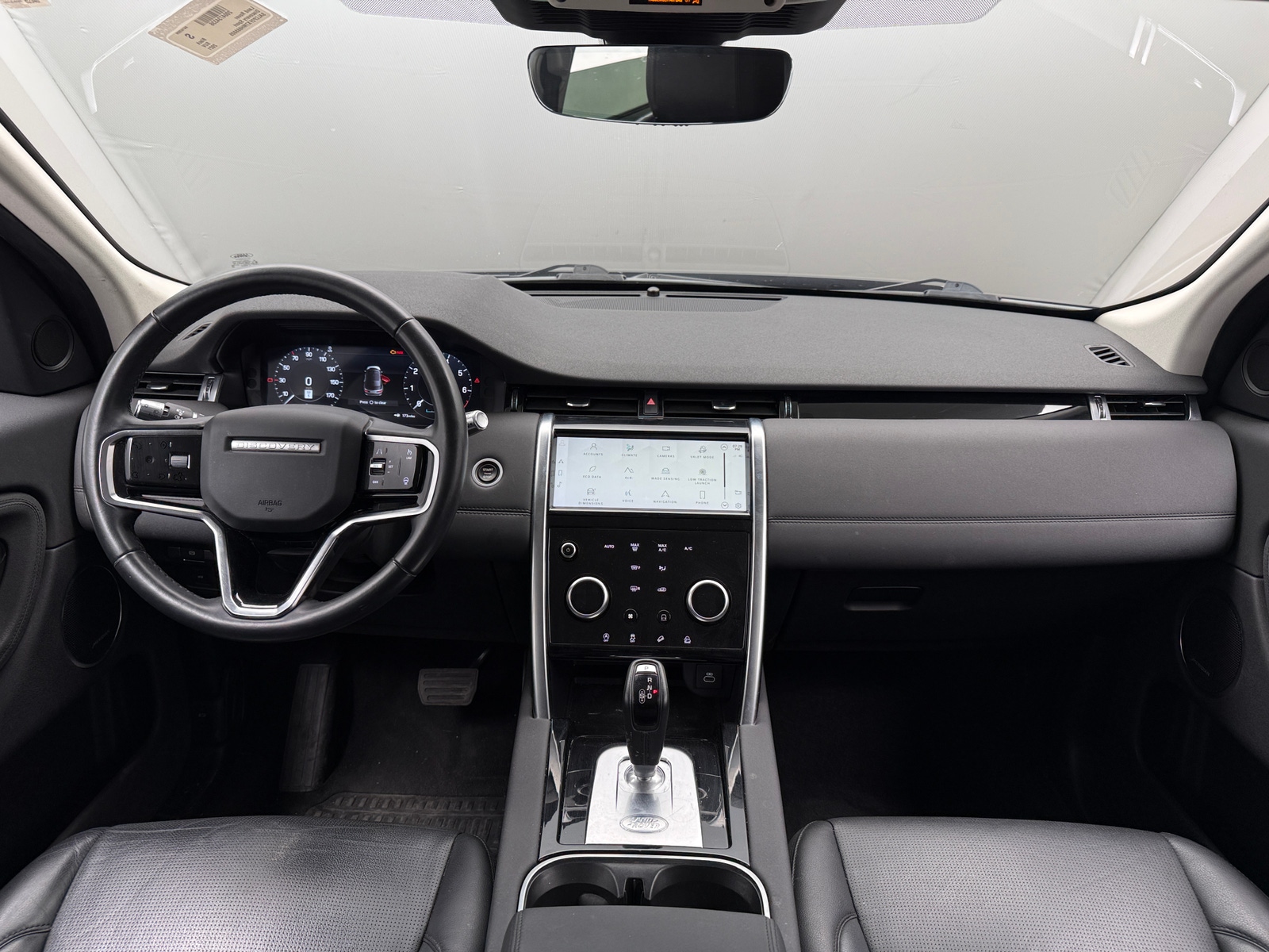 Thumbnail: 2021 Land Rover Discovery Sport - 2