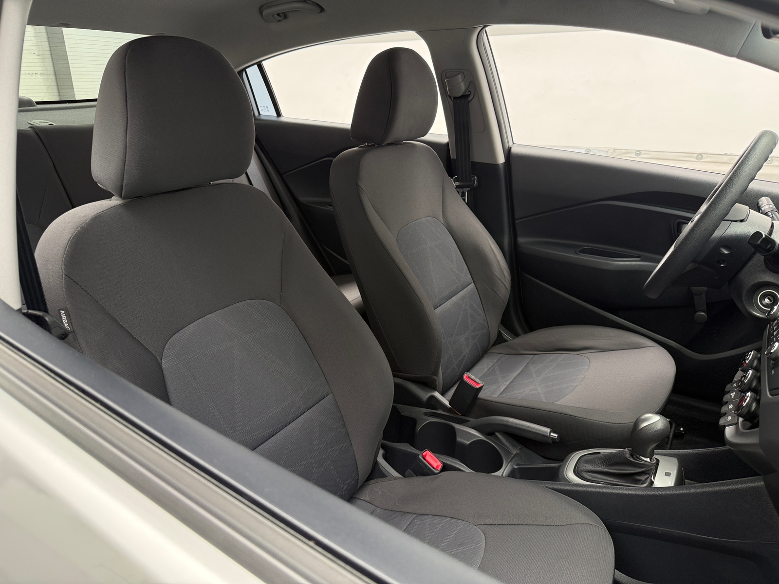 Thumbnail: 2013 Kia Rio - 2