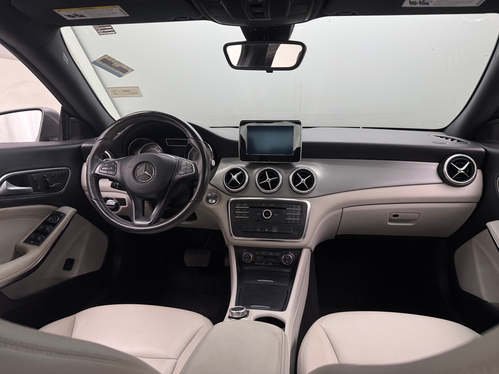 Thumbnail: 2015 Mercedes-Benz CLA - 2
