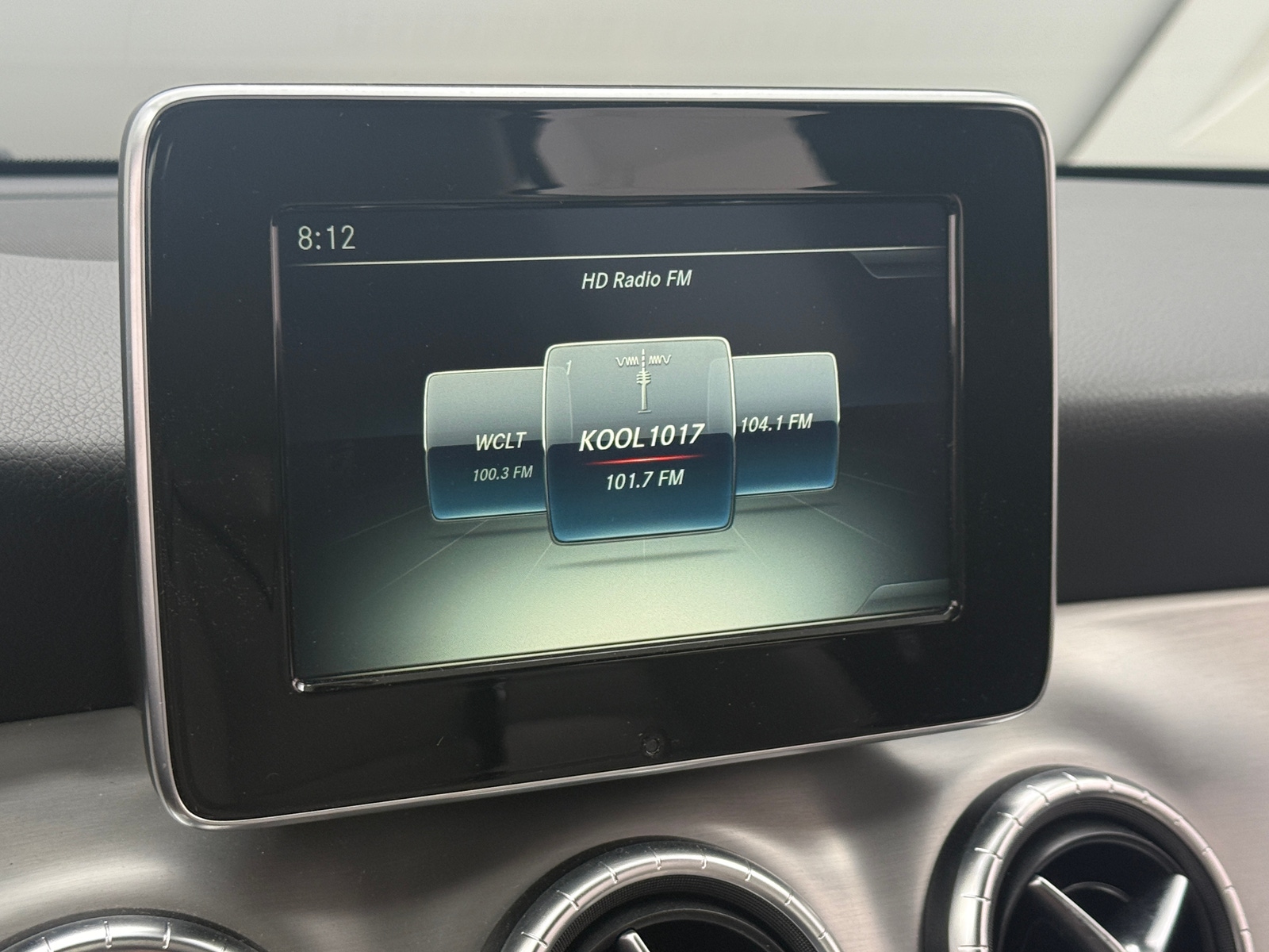Thumbnail: 2015 Mercedes-Benz CLA - 3