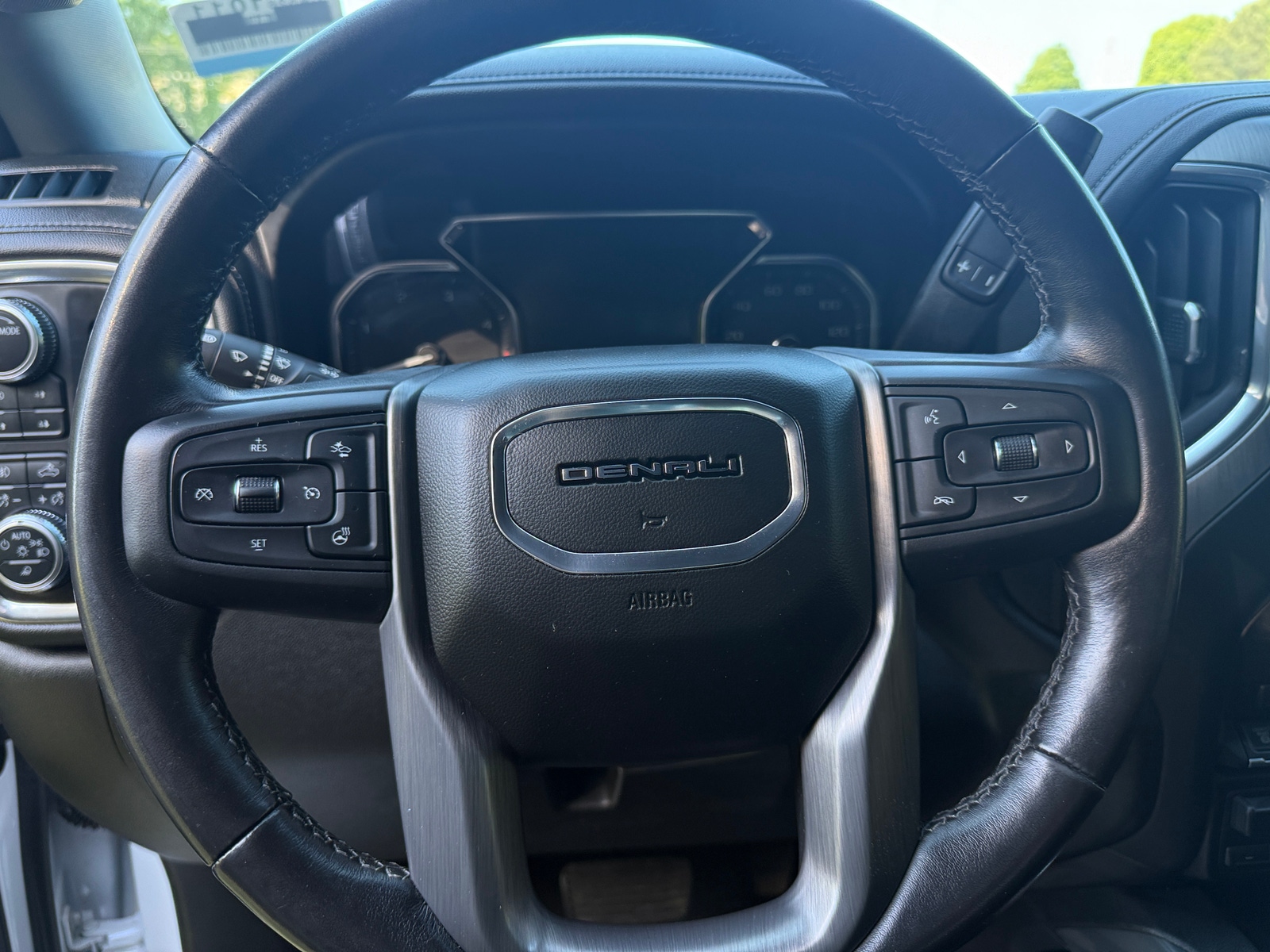 Thumbnail: 2021 GMC Sierra 2500 - 4