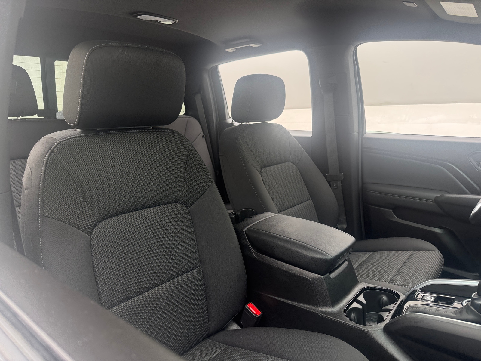 Thumbnail: 2024 Chevrolet Colorado - 2