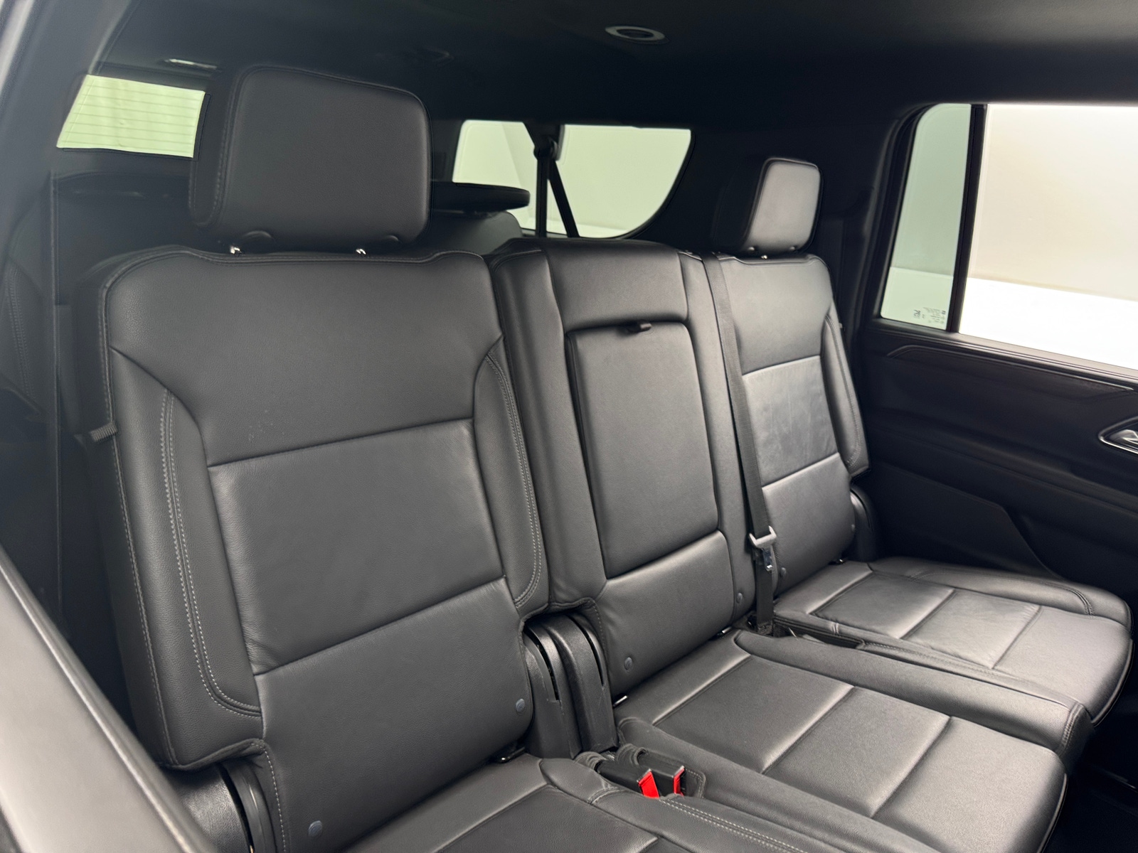 Thumbnail: 2022 Chevrolet Suburban - 5