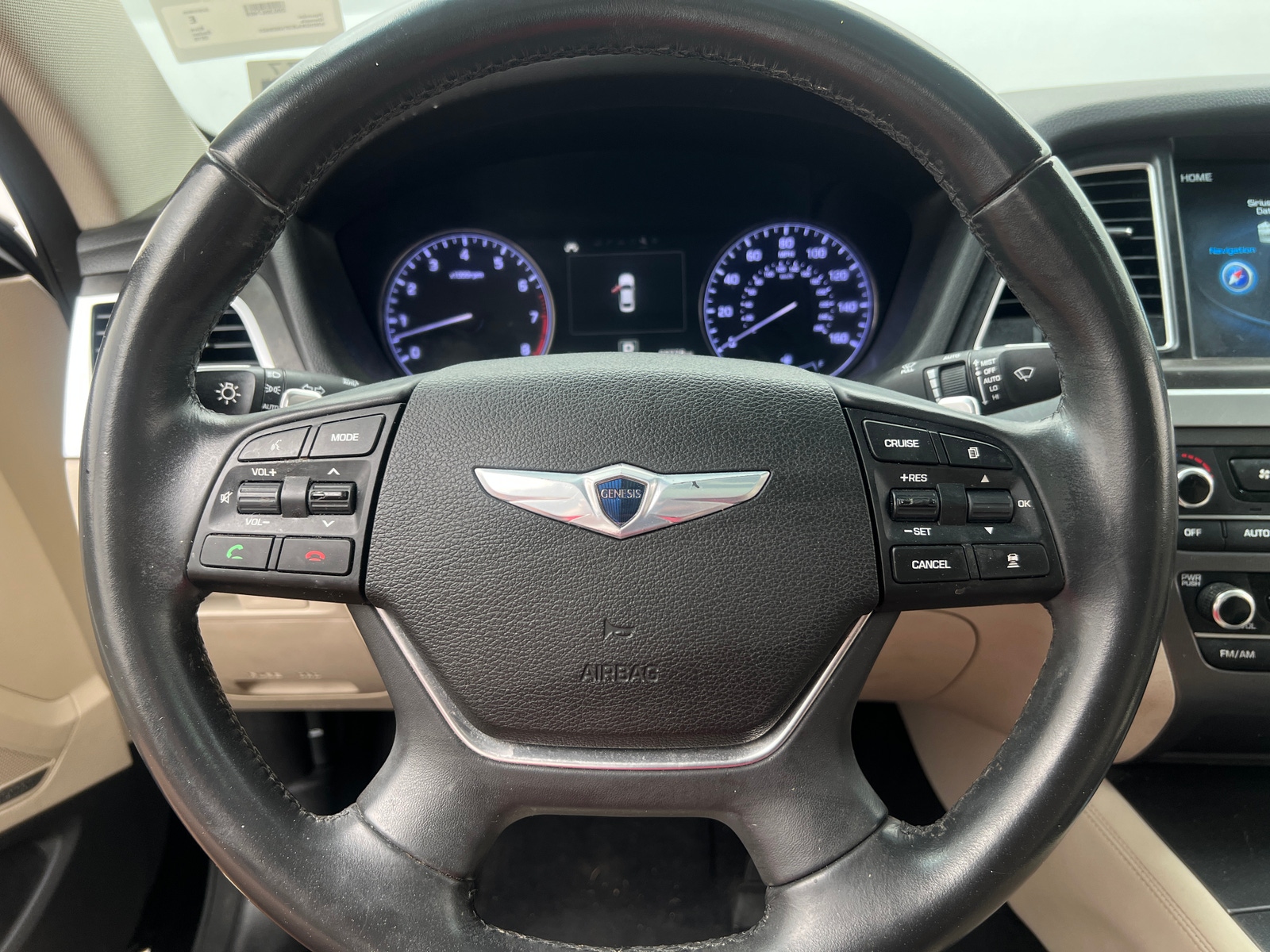 Thumbnail: 2015 Hyundai Genesis - 4