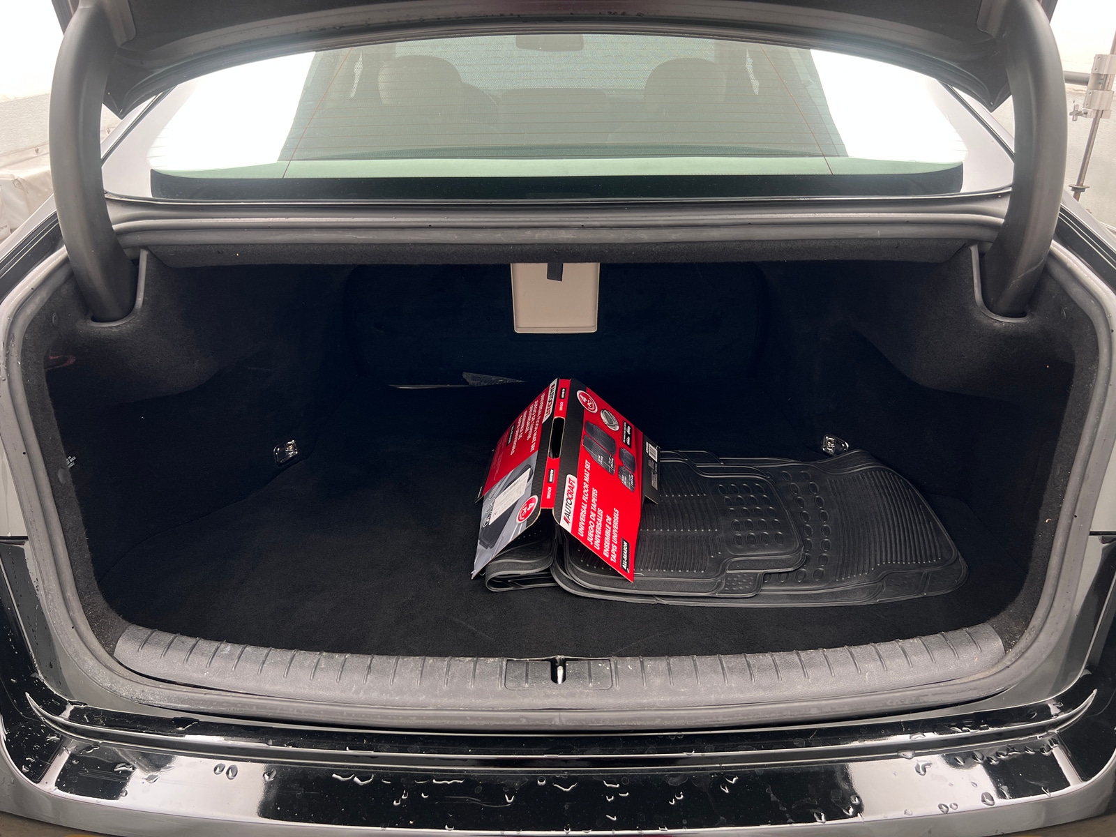 Thumbnail: 2015 Hyundai Genesis - 6