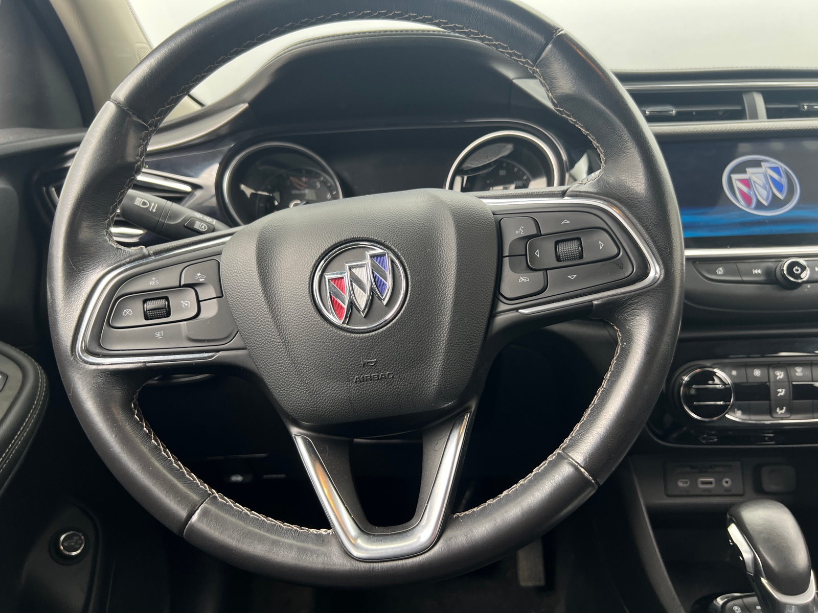 Thumbnail: 2020 Buick Encore GX - 4