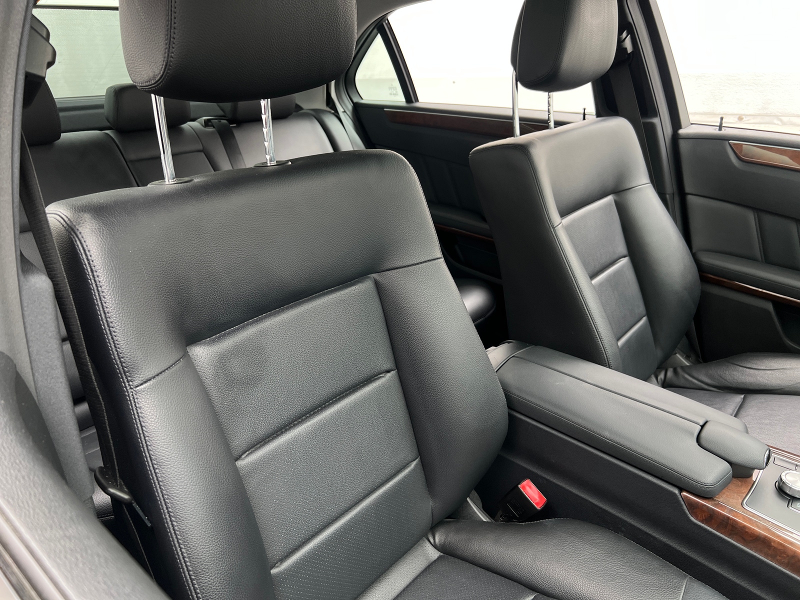 Thumbnail: 2013 Mercedes-Benz E-Class - 2