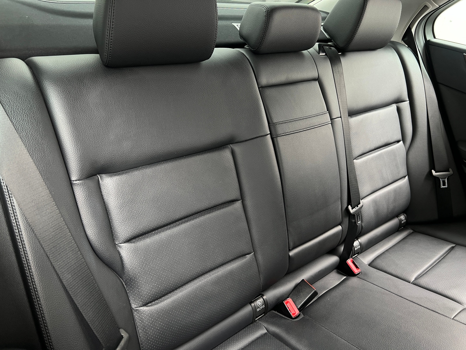 Thumbnail: 2013 Mercedes-Benz E-Class - 6