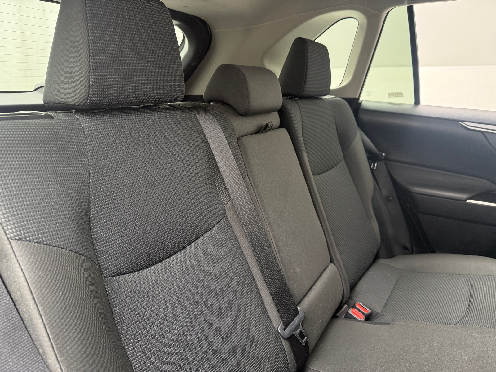 Thumbnail: 2025 Toyota RAV4 - 6