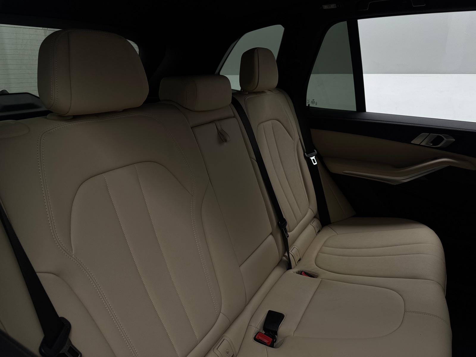 Thumbnail: 2021 BMW X5 - 5
