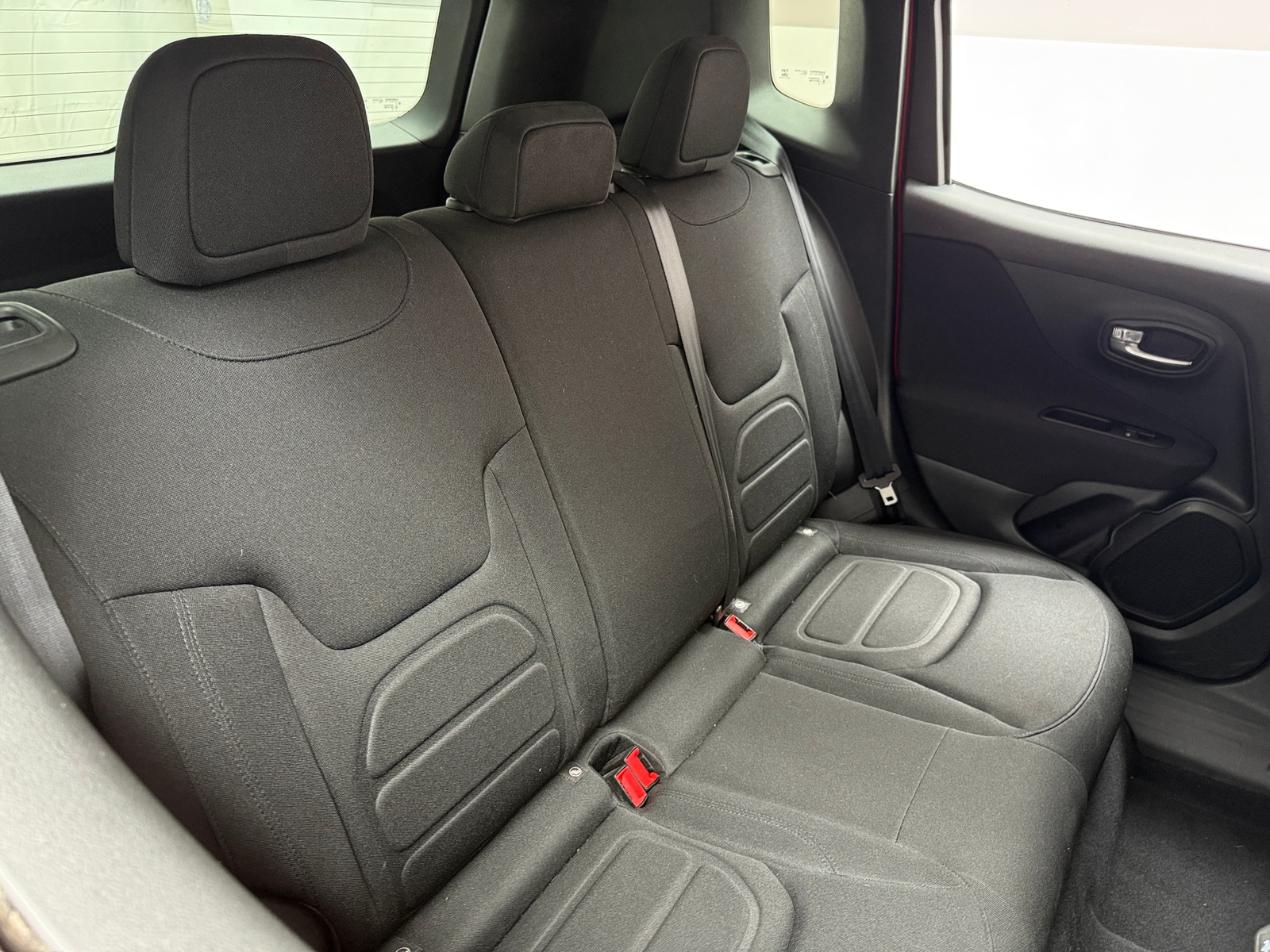 Thumbnail: 2021 Jeep Renegade - 6