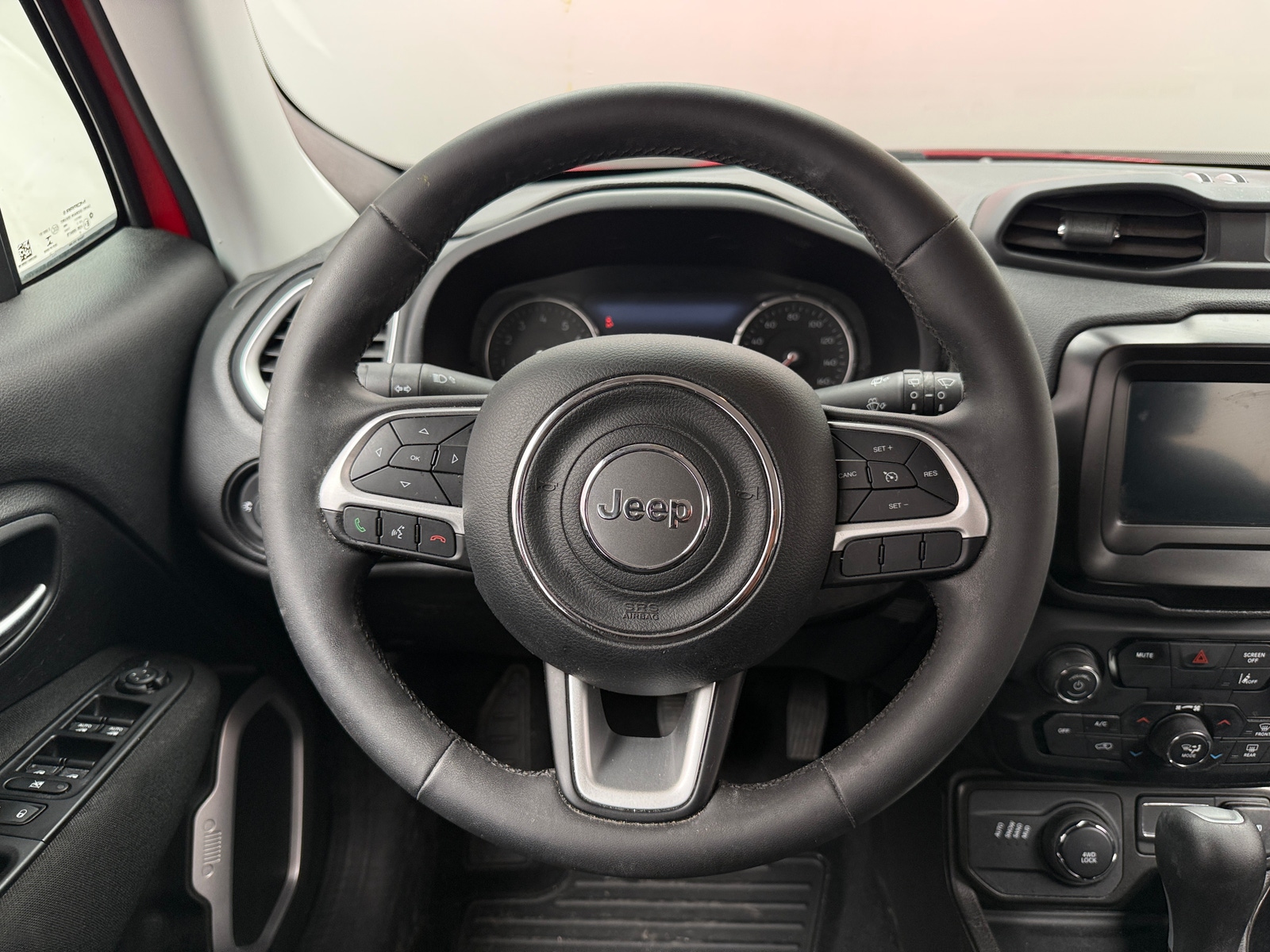 Thumbnail: 2021 Jeep Renegade - 5