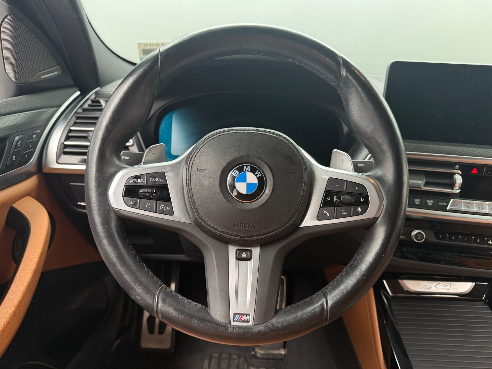 Thumbnail: 2023 BMW X4 - 4