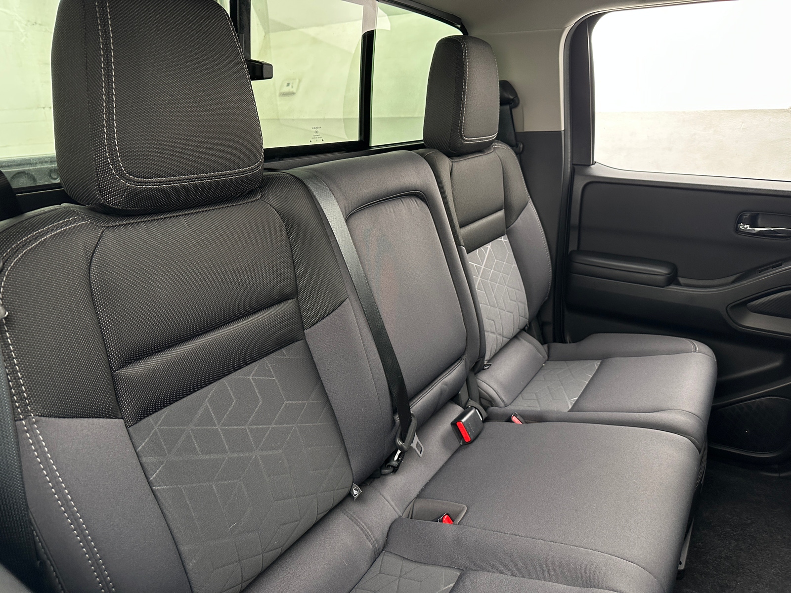 Thumbnail: 2025 Nissan Frontier - 6