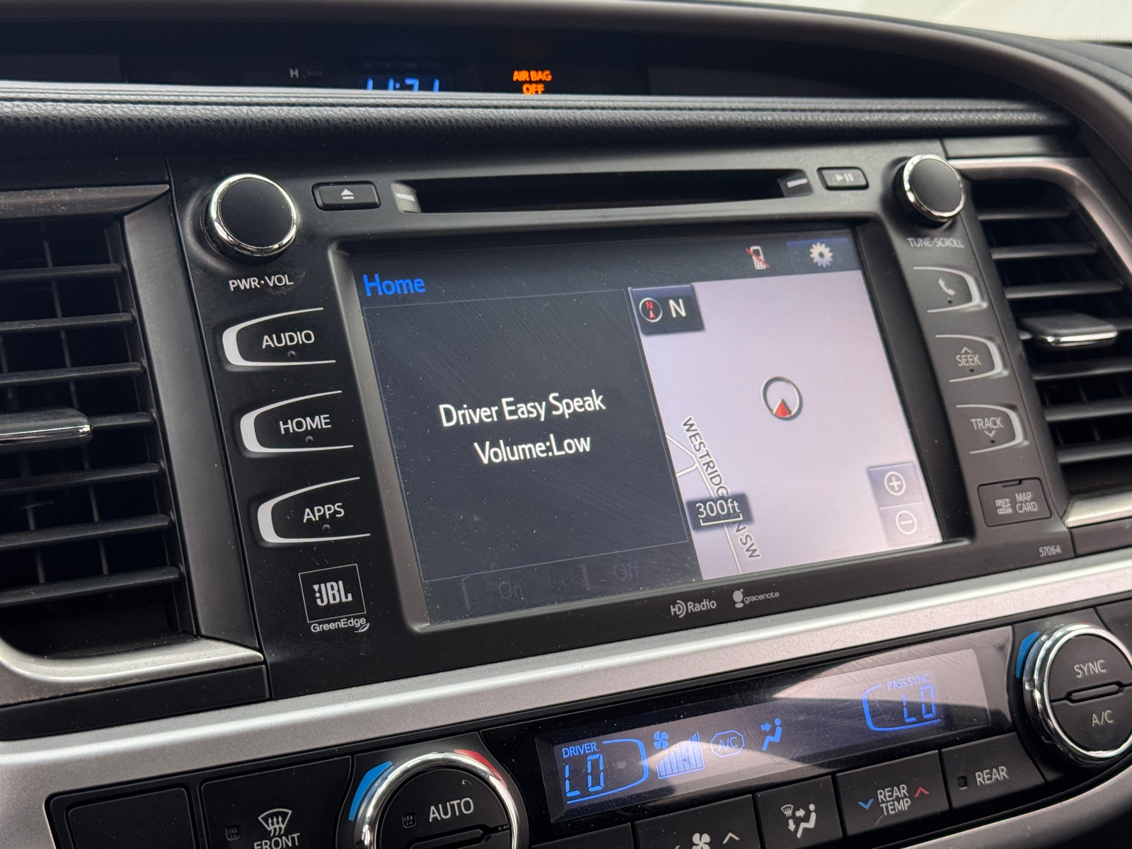 Thumbnail: 2015 Toyota Highlander - 3