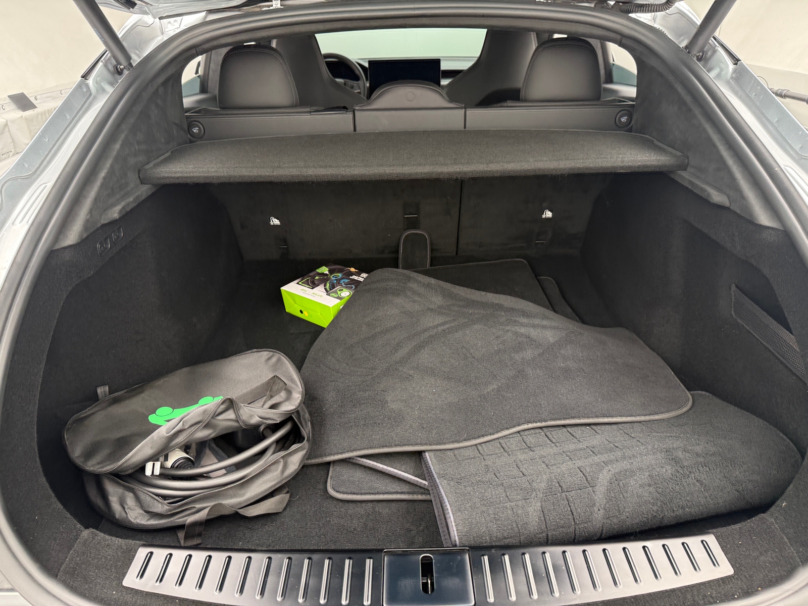 Thumbnail: 2024 Tesla Model S - 6