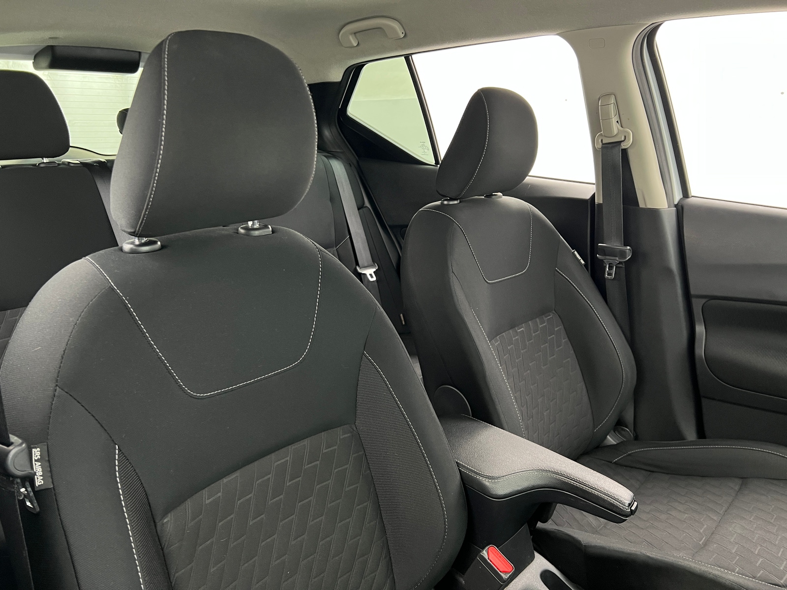 Thumbnail: 2022 Nissan Kicks - 2