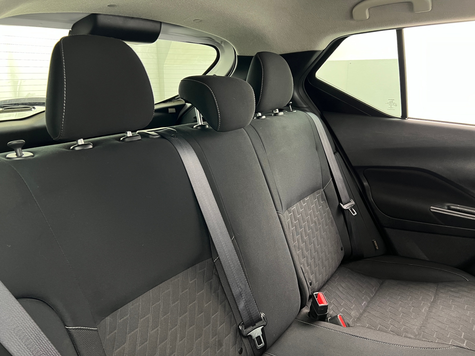 Thumbnail: 2022 Nissan Kicks - 6