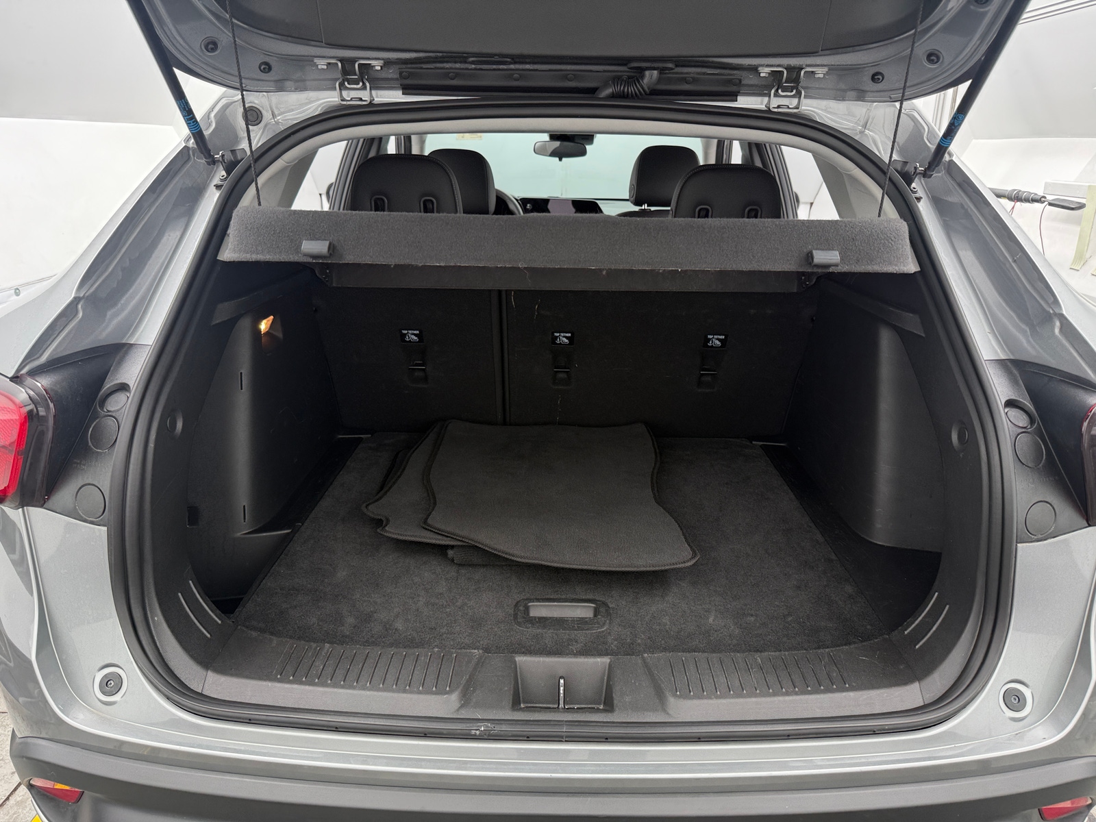 Thumbnail: 2025 Chevrolet Trax - 7