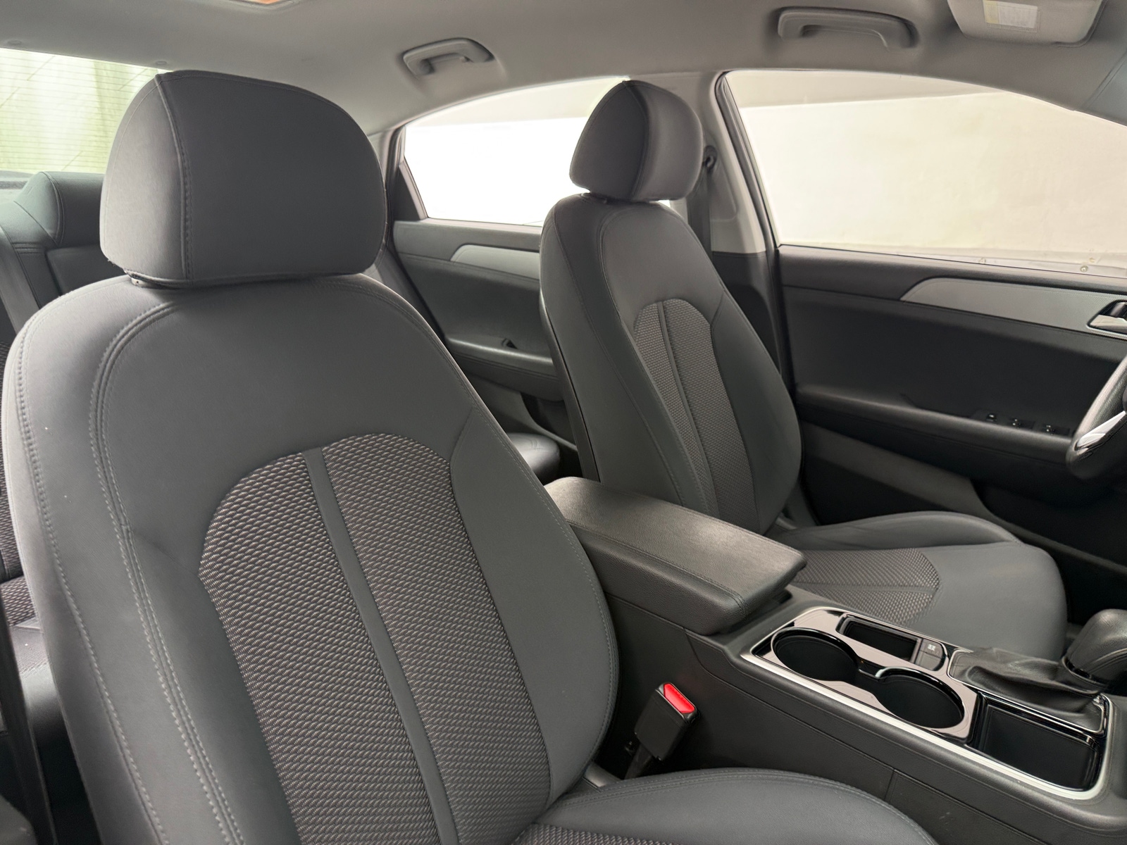 Thumbnail: 2019 Hyundai Sonata - 2