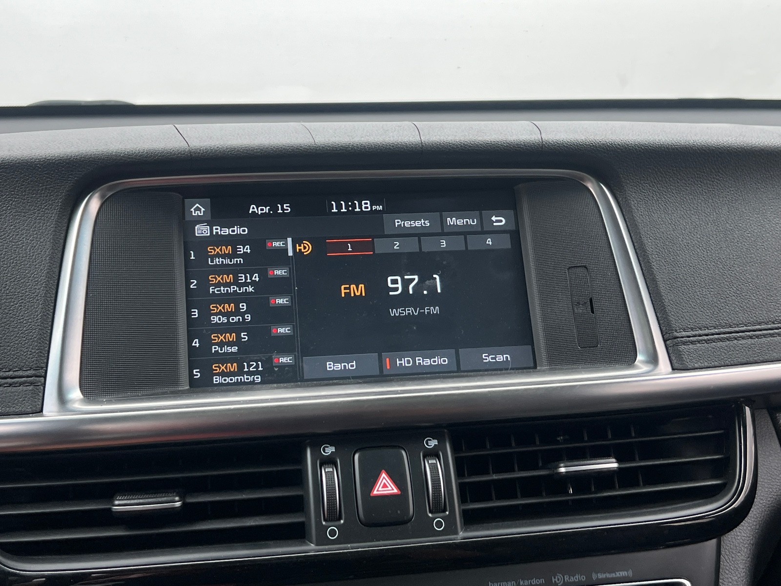 Thumbnail: 2018 Kia Optima - 3