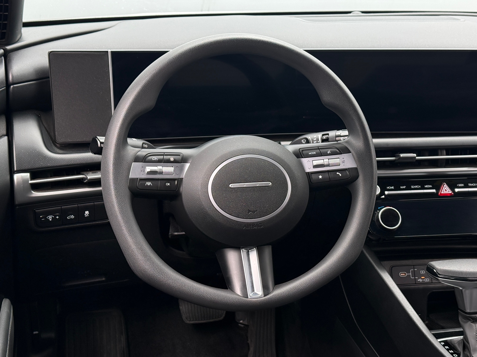 Thumbnail: 2025 Hyundai Santa Cruz - 4