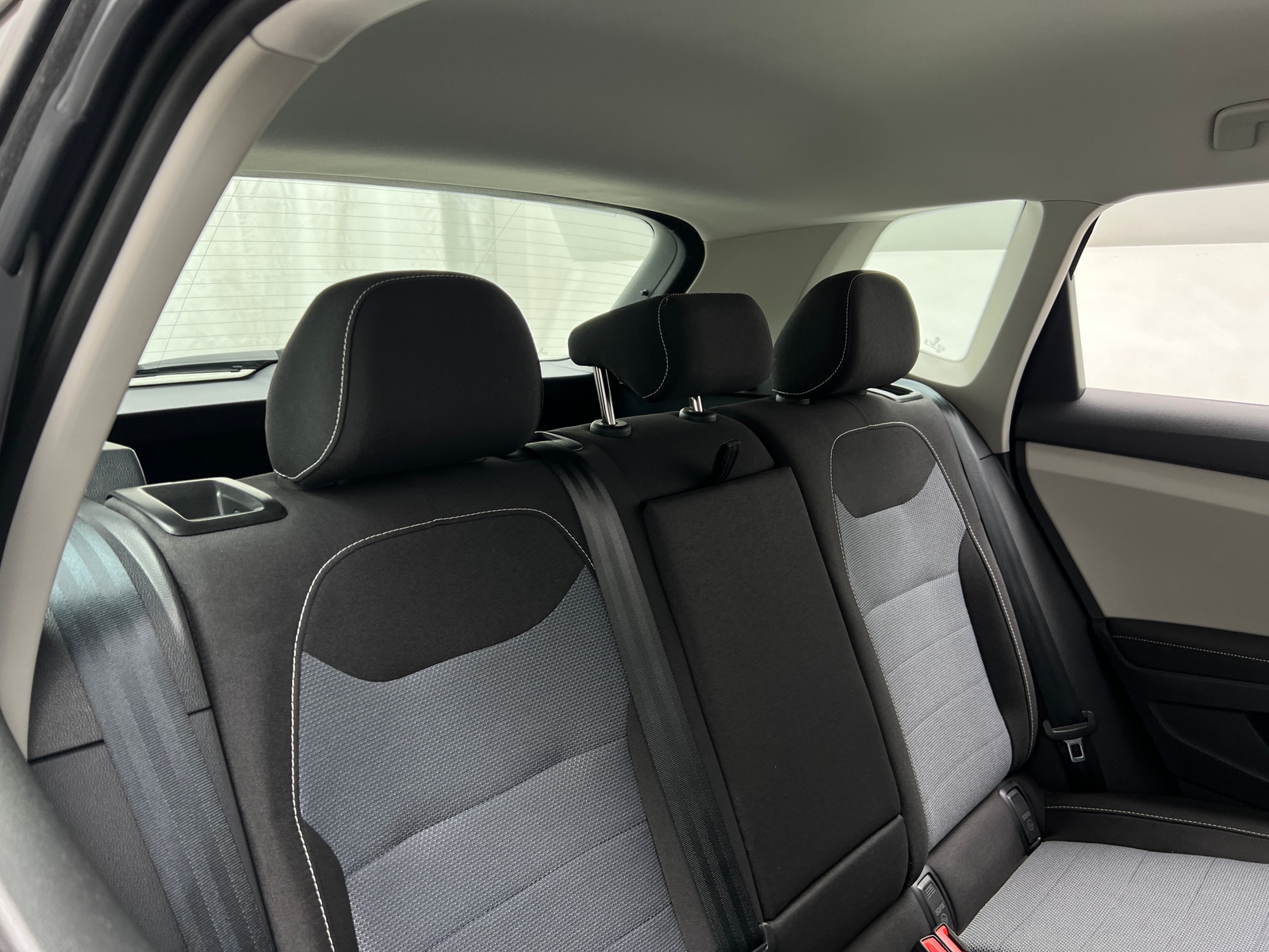 Thumbnail: 2025 Volkswagen Taos - 6