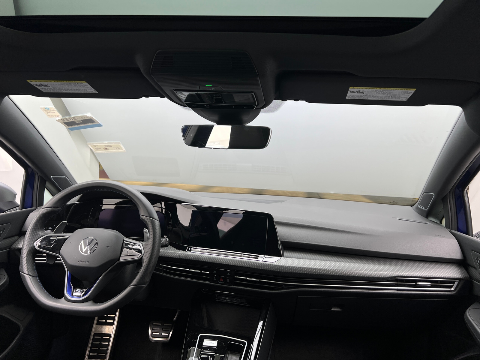 Thumbnail: 2024 Volkswagen Golf - 2