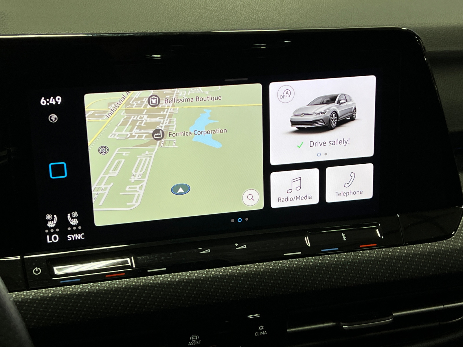 Thumbnail: 2024 Volkswagen Golf - 3