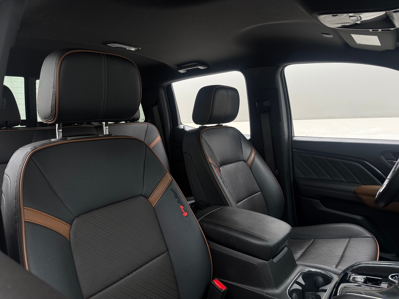 Thumbnail: 2023 GMC Canyon - 2