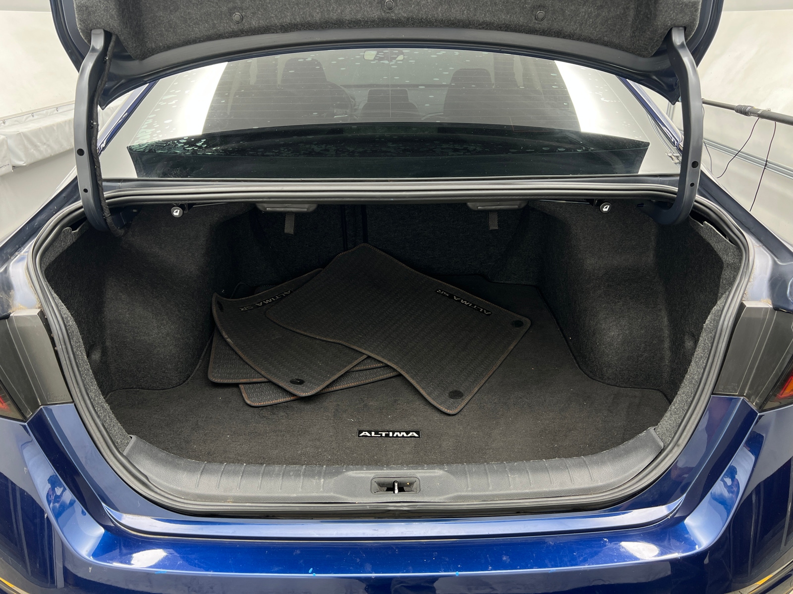 Thumbnail: 2020 Nissan Altima - 7