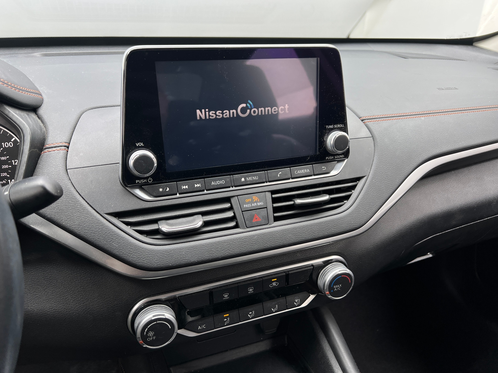 Thumbnail: 2020 Nissan Altima - 4