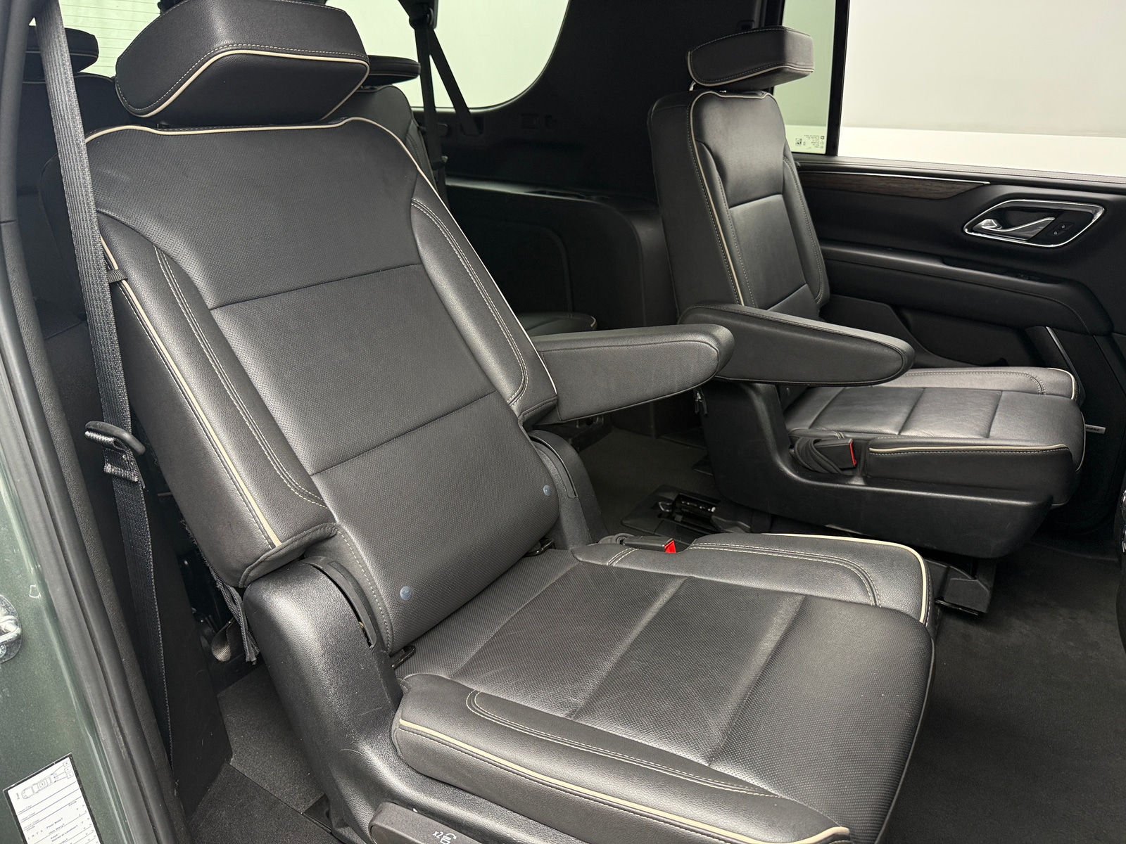 Thumbnail: 2023 Chevrolet Suburban - 5