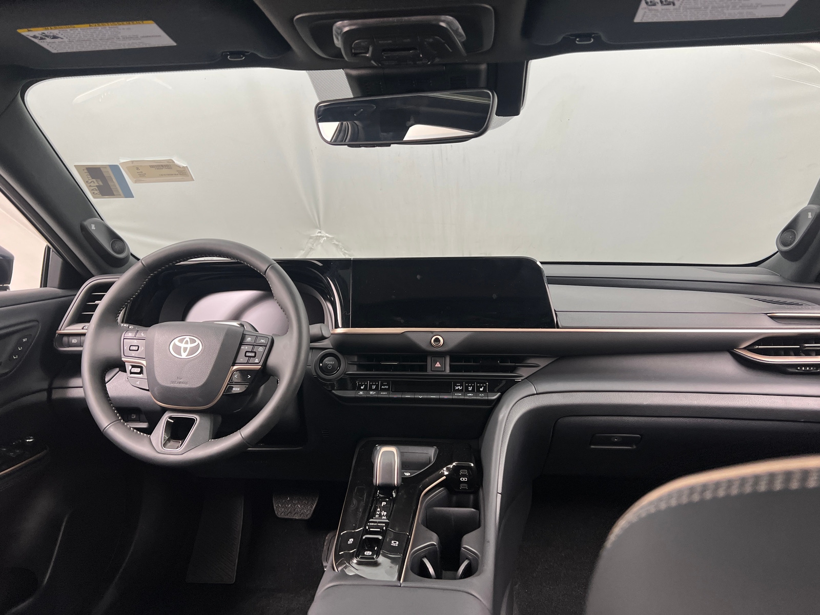 Thumbnail: 2025 Toyota Crown - 2