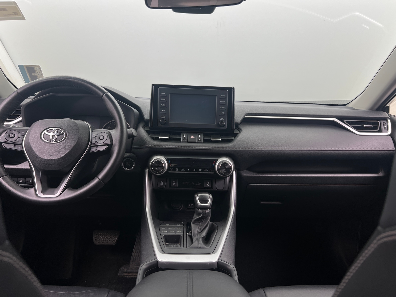 Thumbnail: 2019 Toyota RAV4 - 2