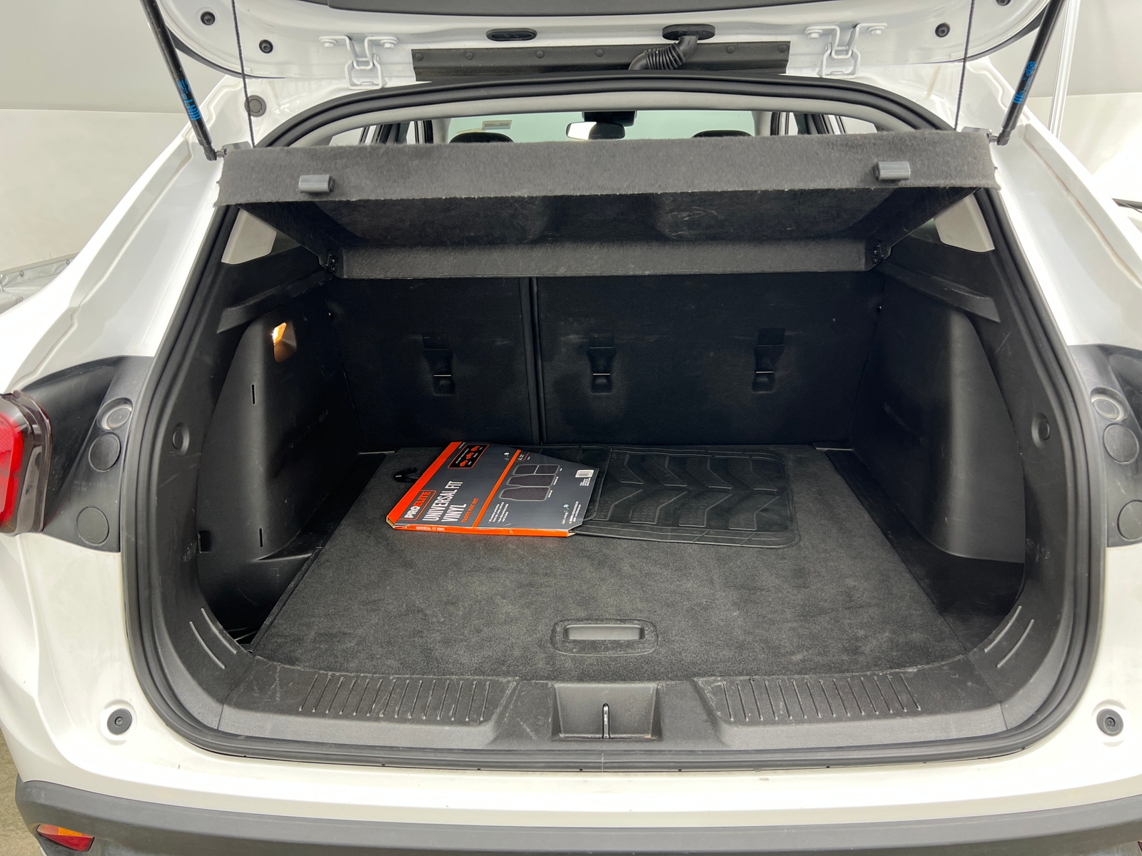 Thumbnail: 2025 Chevrolet Trax - 7