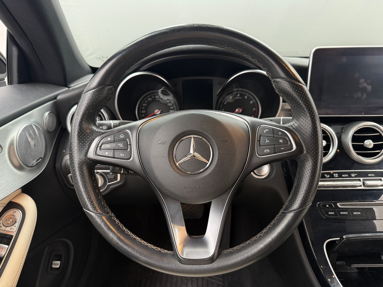 Thumbnail: 2017 Mercedes-Benz C-Class - 4