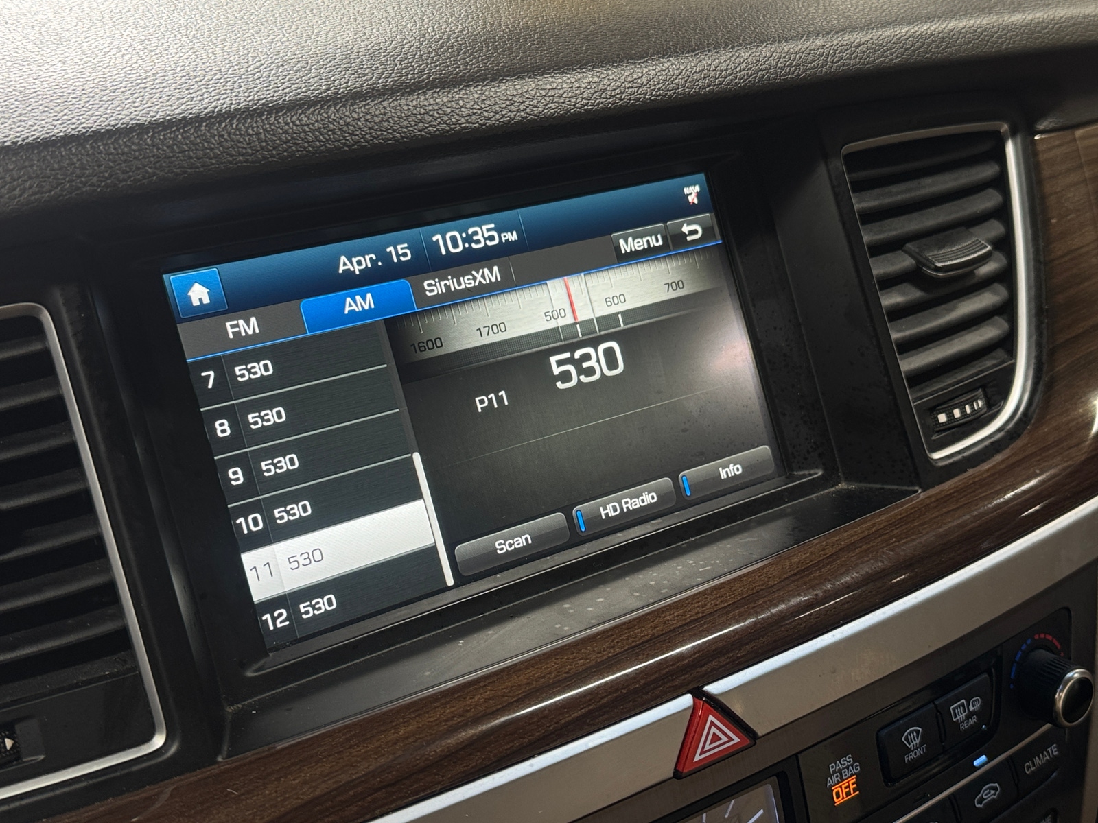 Thumbnail: 2016 Hyundai Genesis - 3