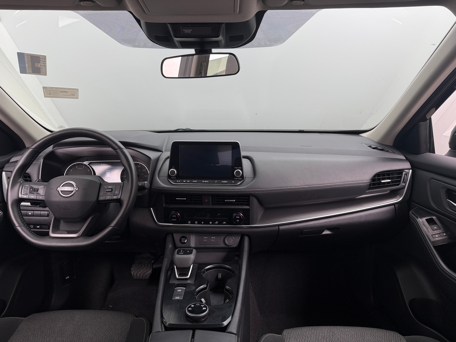Thumbnail: 2025 Nissan Rogue - 3