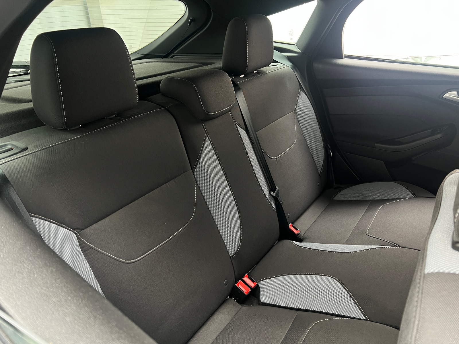 Thumbnail: 2018 Ford Focus - 6