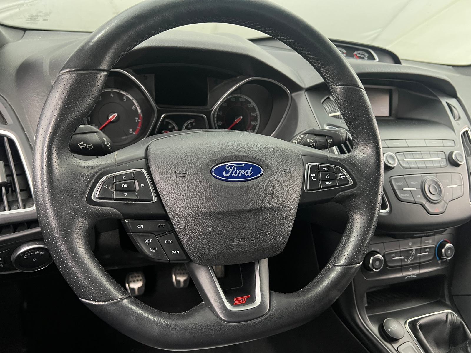 Thumbnail: 2018 Ford Focus - 5