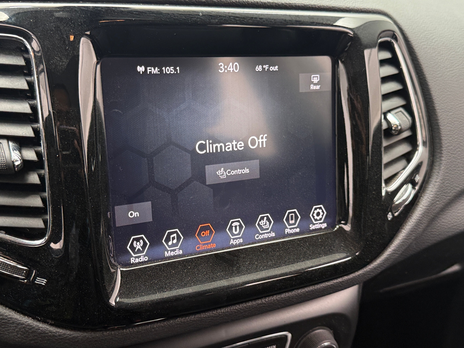 Thumbnail: 2021 Jeep Compass - 3