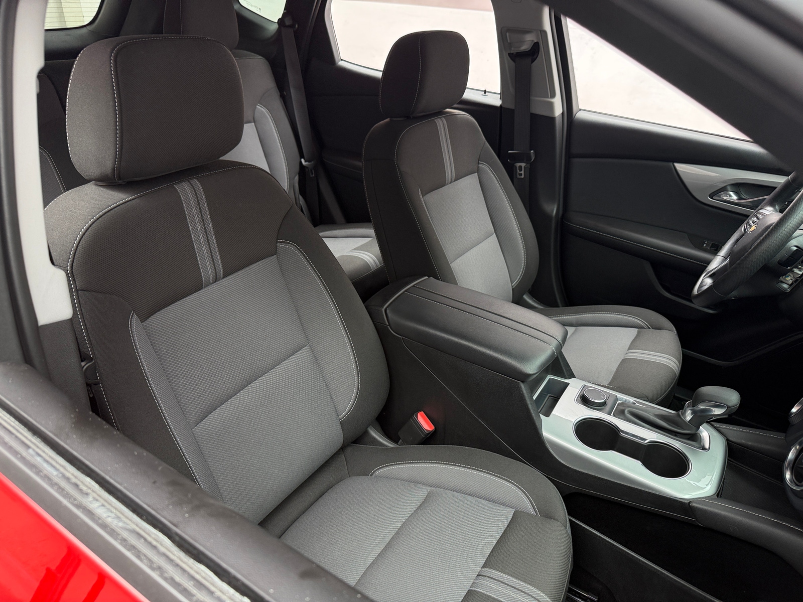 Thumbnail: 2025 Chevrolet Blazer - 2