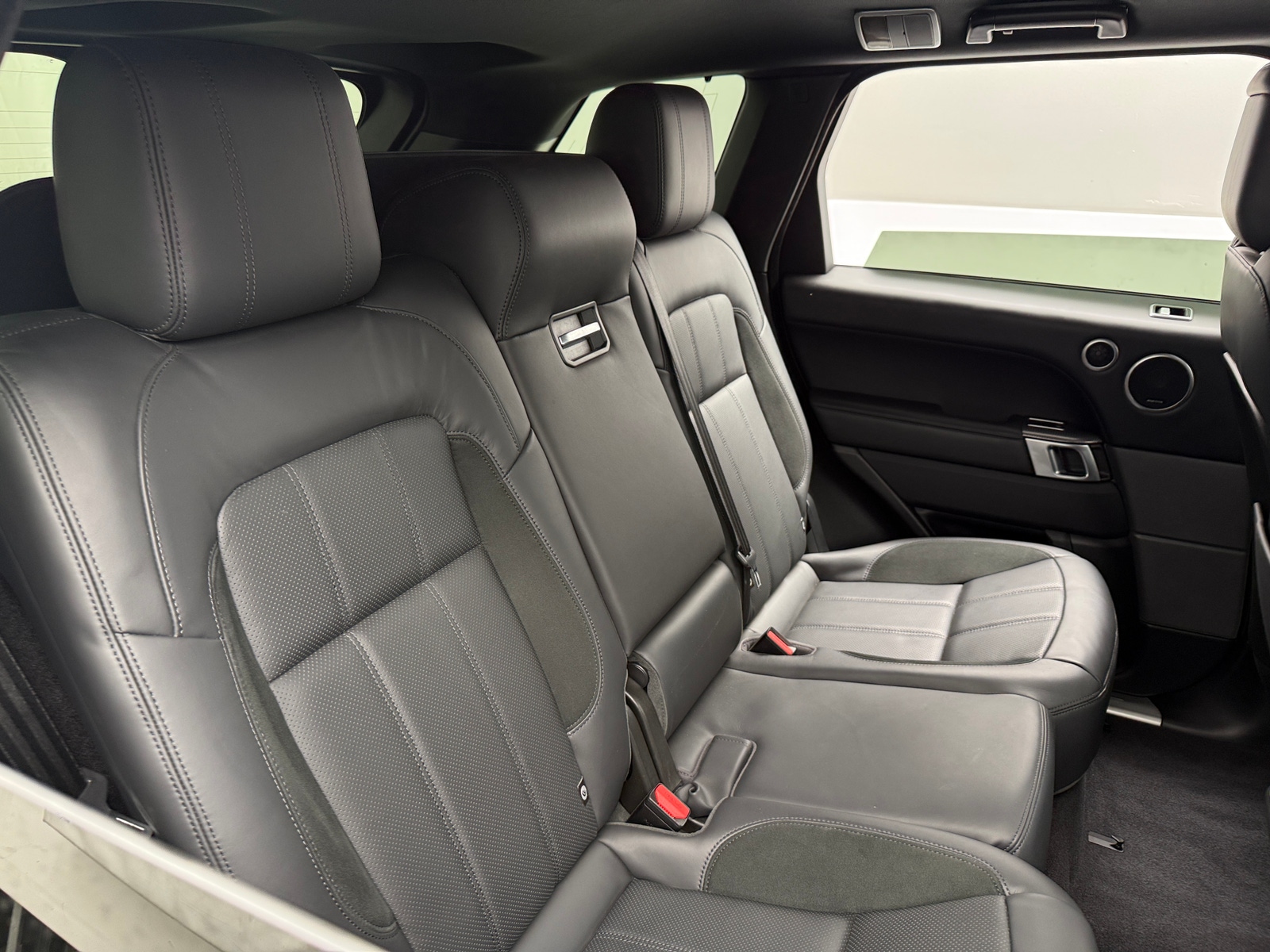 Thumbnail: 2020 Land Rover Range Rover Sport - 5