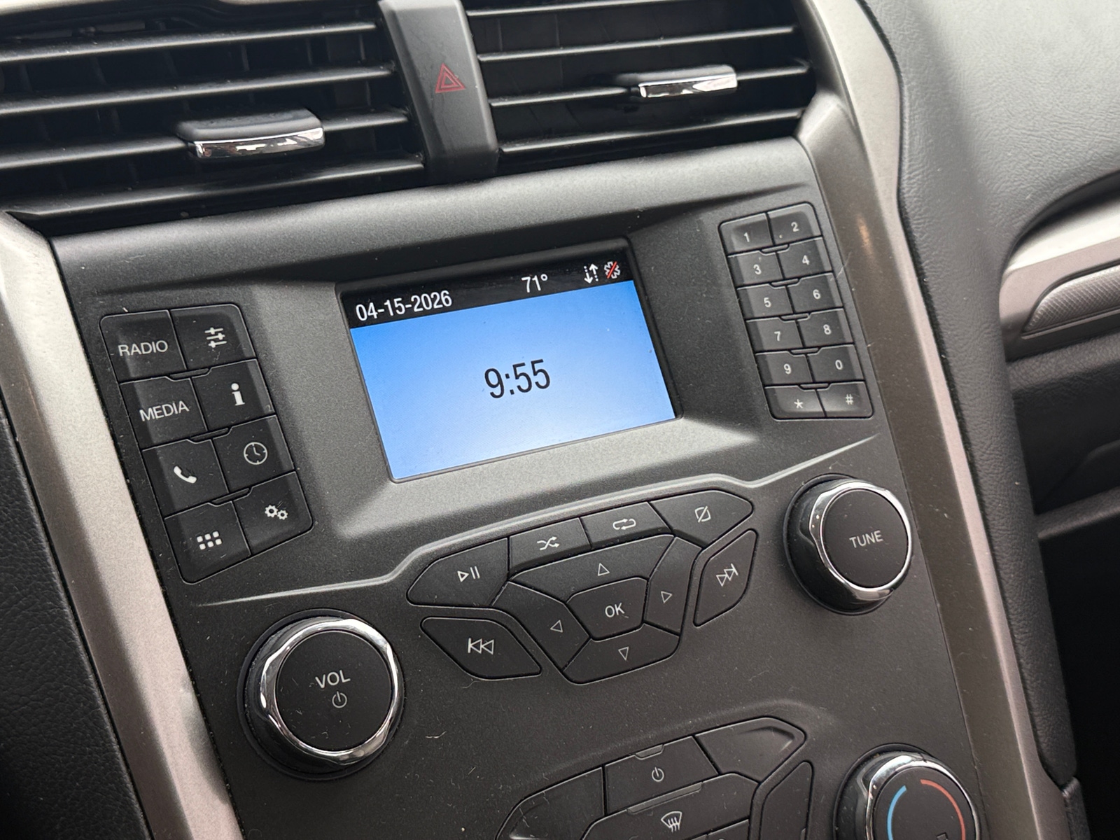 Thumbnail: 2020 Ford Fusion - 4