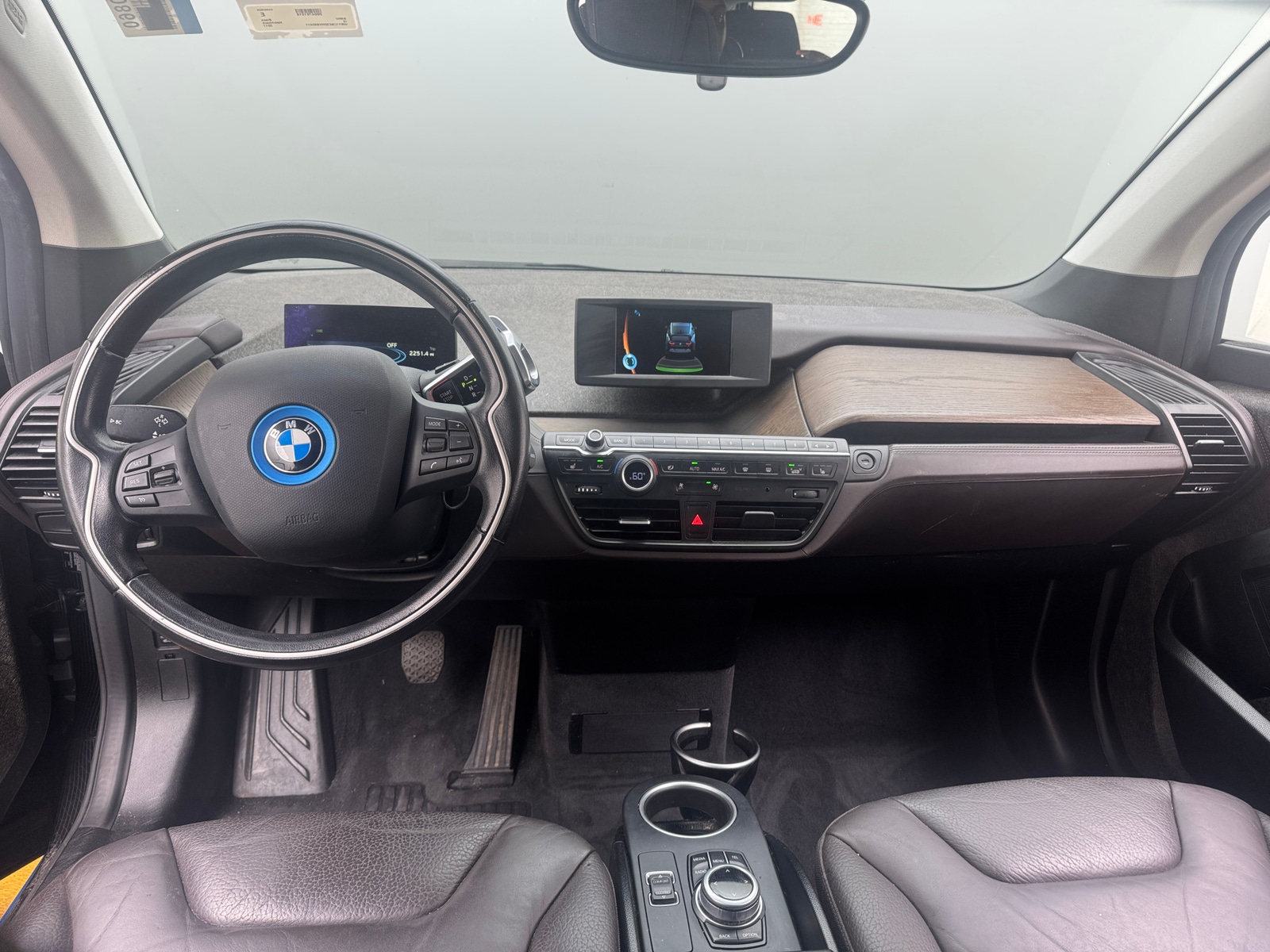 Thumbnail: 2017 BMW i3 - 3