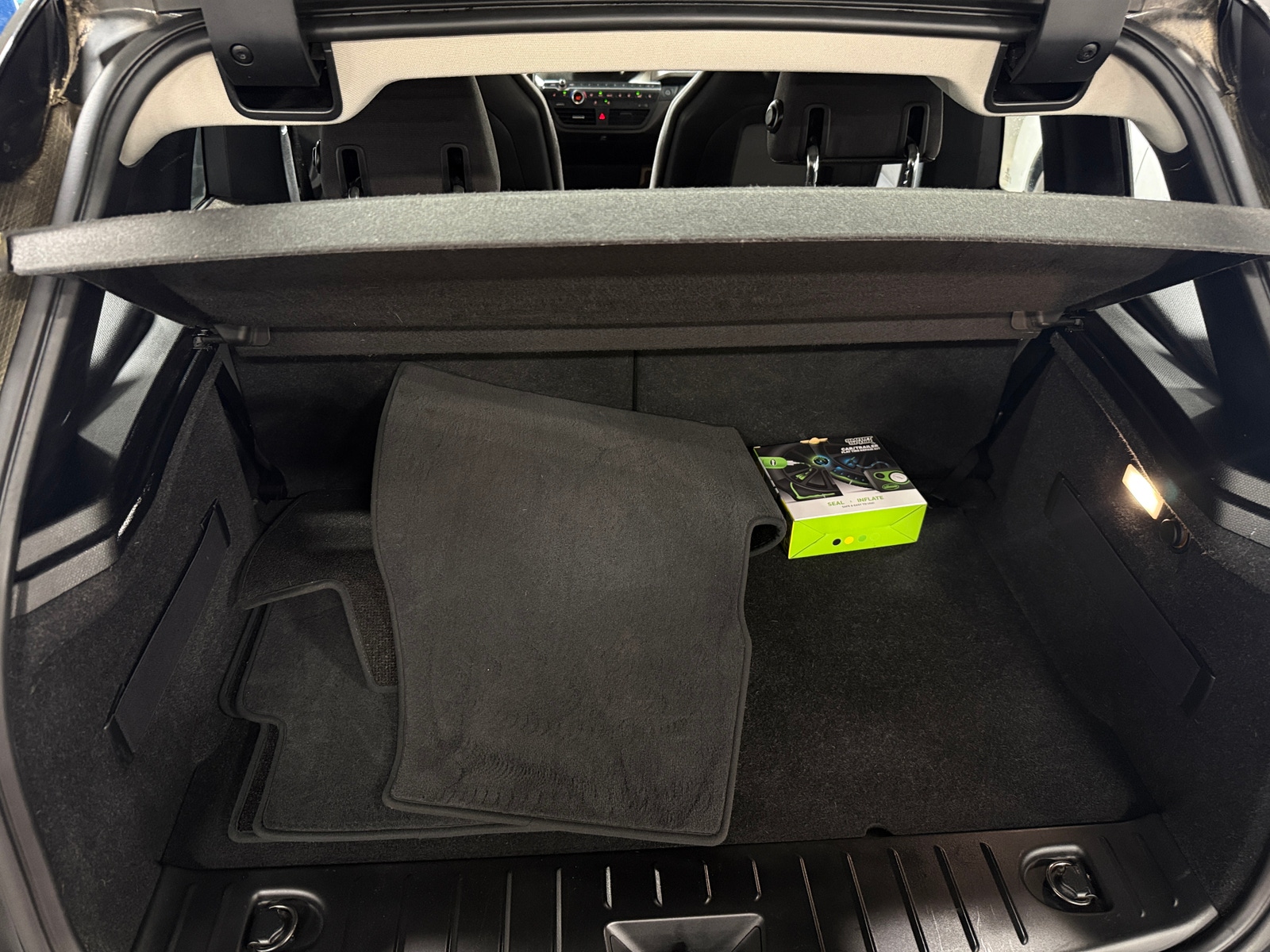 Thumbnail: 2017 BMW i3 - 7