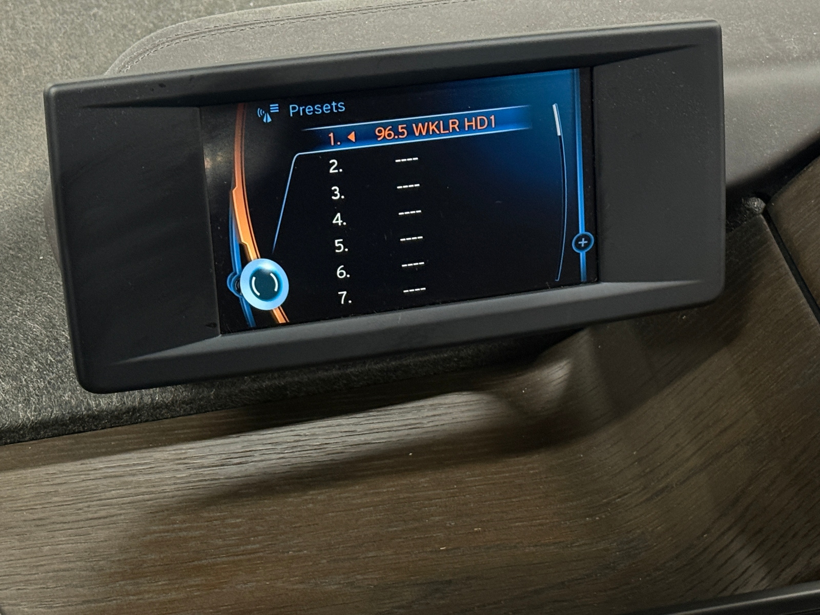 Thumbnail: 2017 BMW i3 - 4